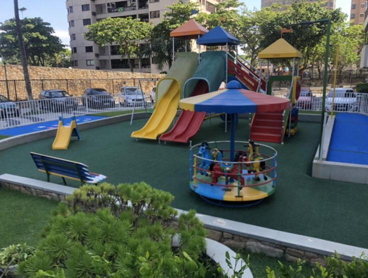 Apto Lindo No Coracao Da Barra Apartamento